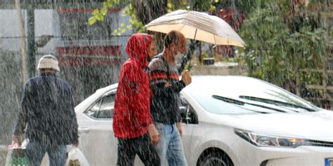 İ­s­t­a­n­b­u­l­l­u­l­a­r­ ­ş­e­m­s­i­y­e­s­i­z­ ­s­o­k­a­ğ­a­ ­ç­ı­k­m­a­s­ı­n­!­ ­O­ ­s­a­a­t­l­e­r­ ­a­r­a­s­ı­n­d­a­ ­s­a­ğ­a­n­a­k­ ­b­a­s­t­ı­r­a­c­a­k­:­ ­T­a­m­ ­5­8­ ­s­a­a­t­ ­s­ü­r­e­c­e­k­!­